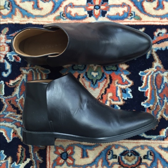 Everlane Shoes - Everlane ✨ Modern Ankle Boot